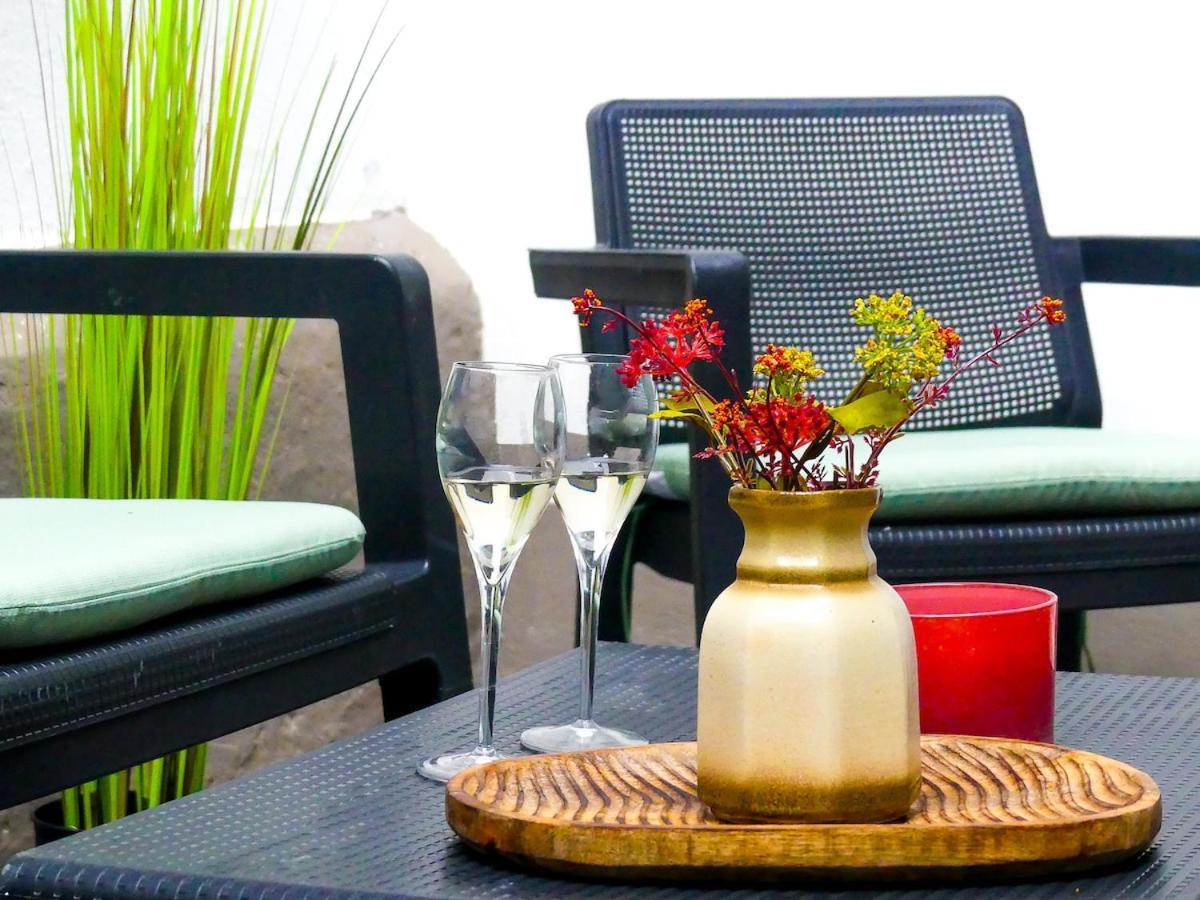 Cosy Met Tuin In Centrum Gratis Parking Free Parking! Anvers