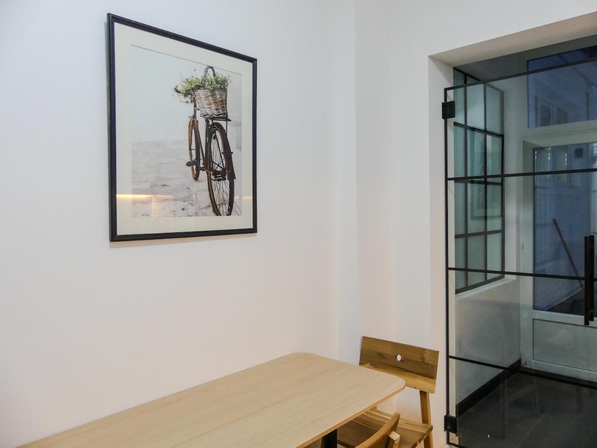 Cosy Met Tuin In Centrum Gratis Parking Free Parking! Appartement Anvers