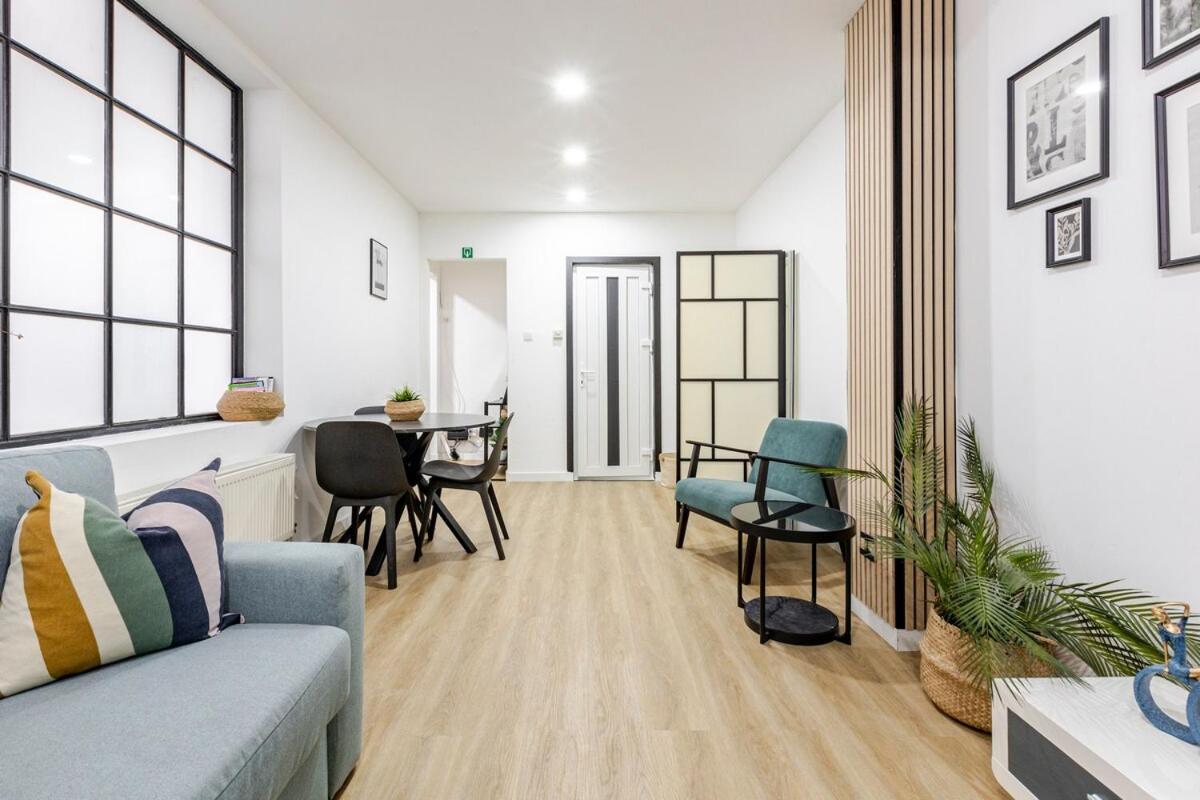 Appartement Cosy Met Tuin In Centrum Gratis Parking Free Parking!